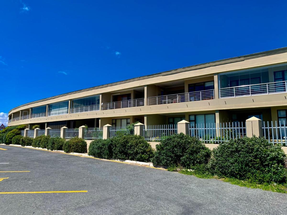 Sage At Whale Cove - Sea Facing Apartment ดิ เคลเดอร์ส ภายนอก รูปภาพ