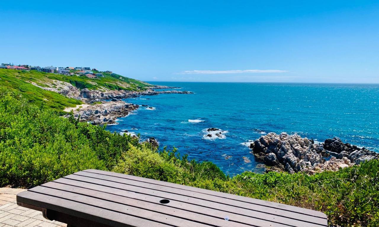 Sage At Whale Cove - Sea Facing Apartment ดิ เคลเดอร์ส ภายนอก รูปภาพ