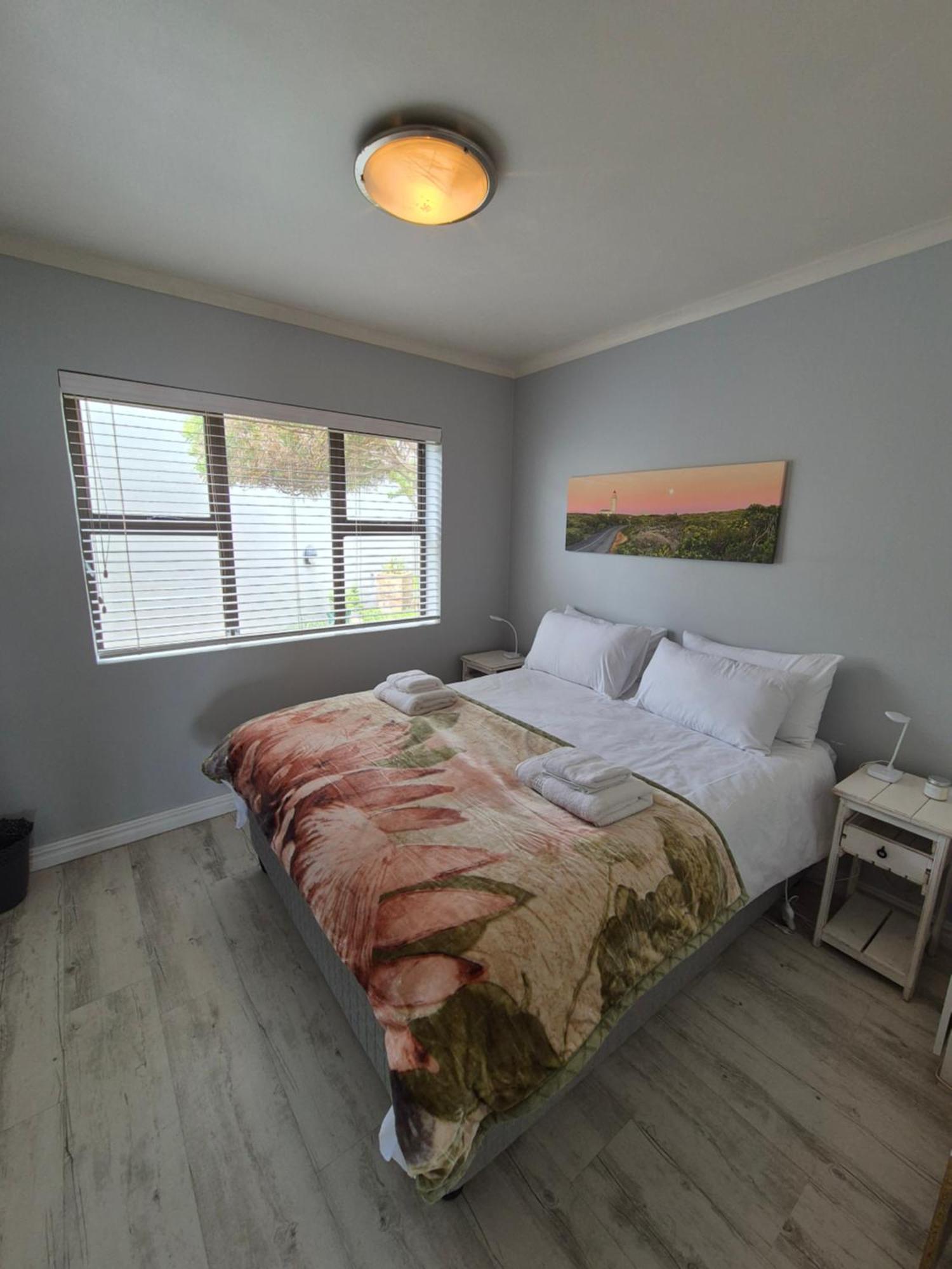 Sage At Whale Cove - Sea Facing Apartment ดิ เคลเดอร์ส ภายนอก รูปภาพ